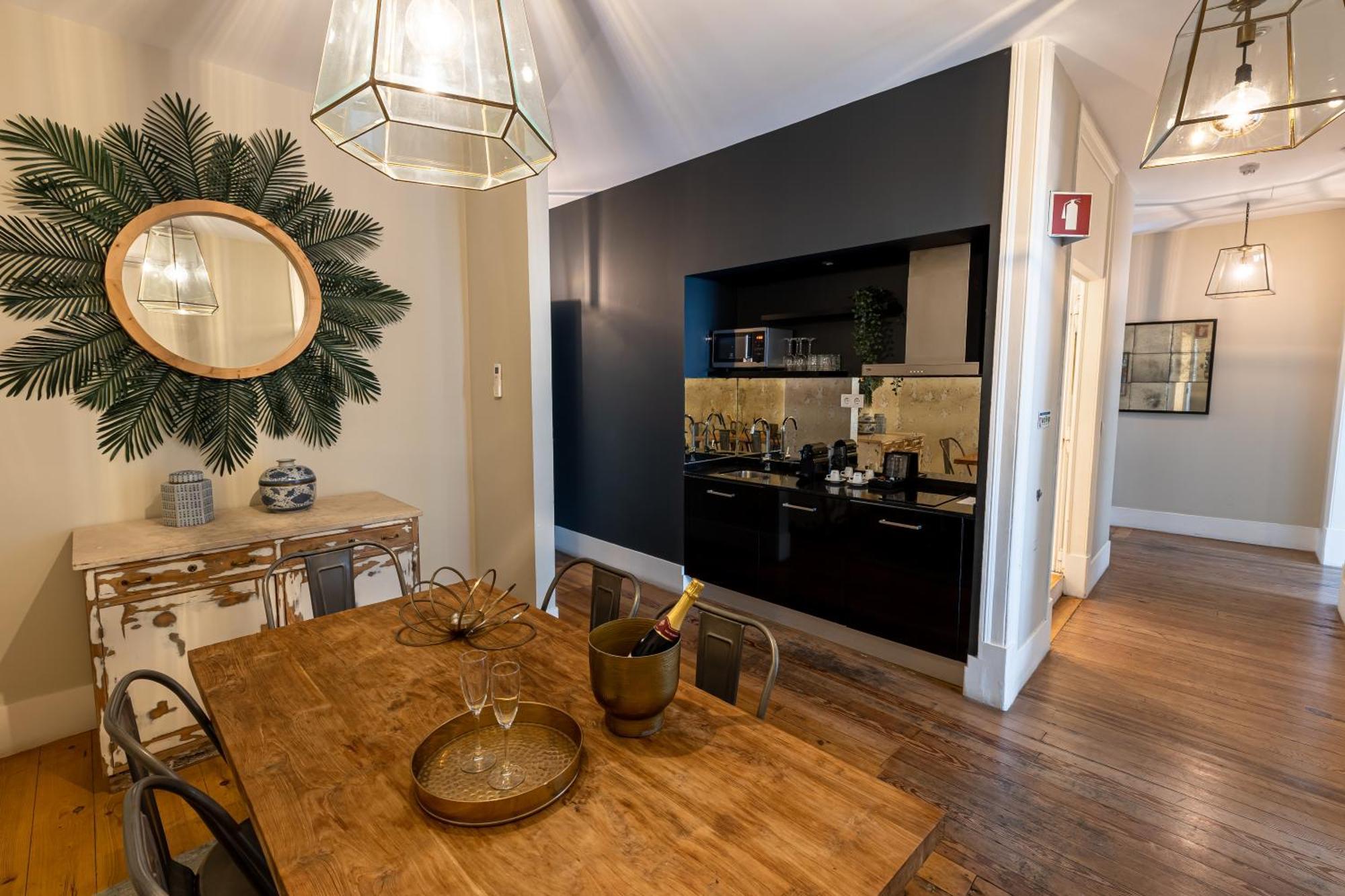 Le Consulat 4* Lisbon