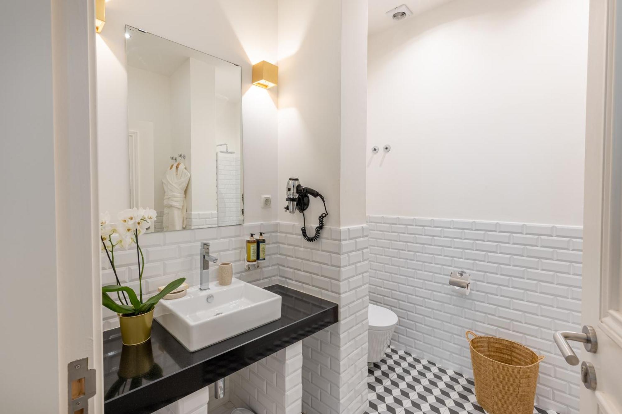 Le Consulat 4* Lisbon