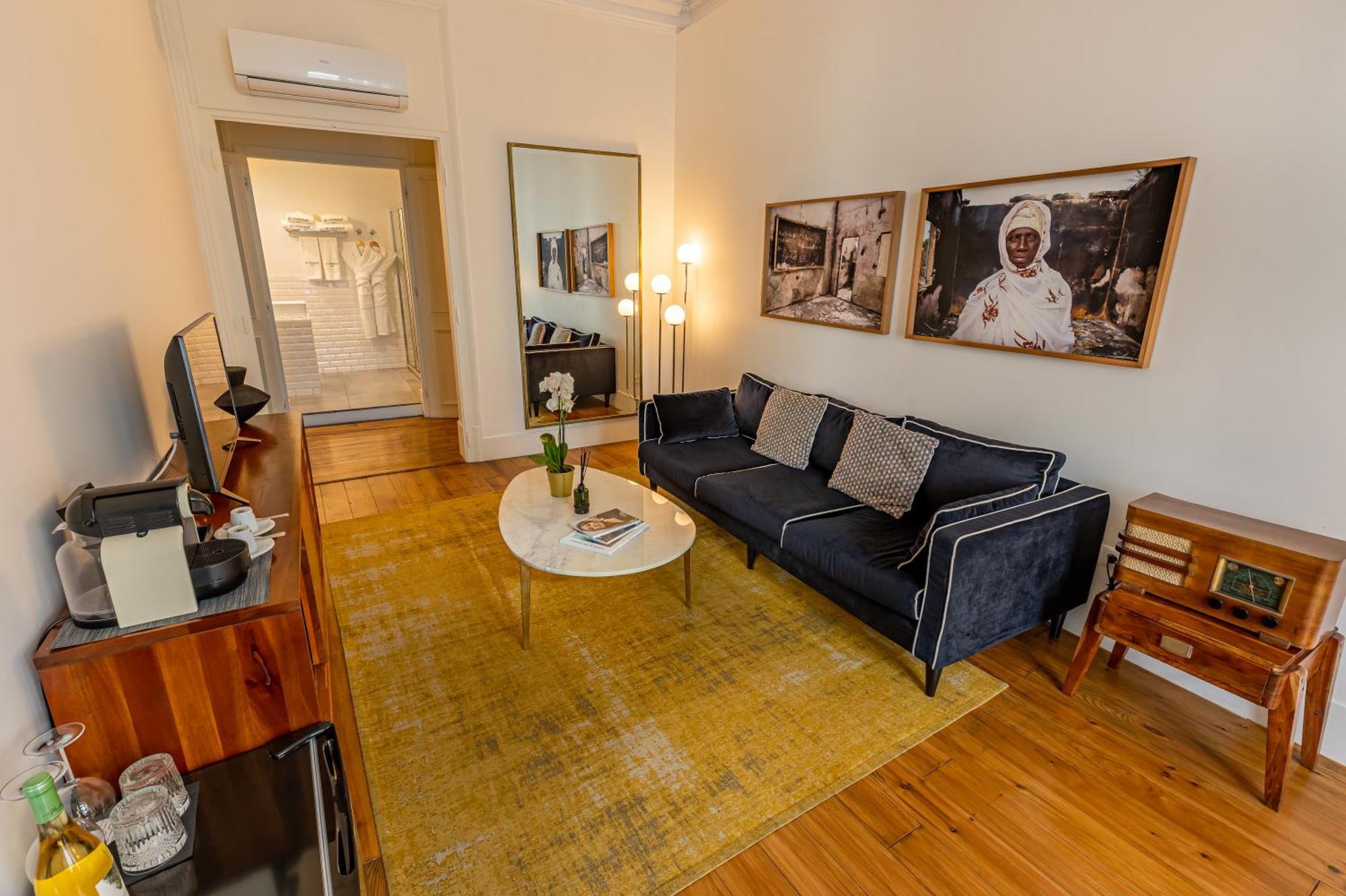 Le Consulat Lisbon